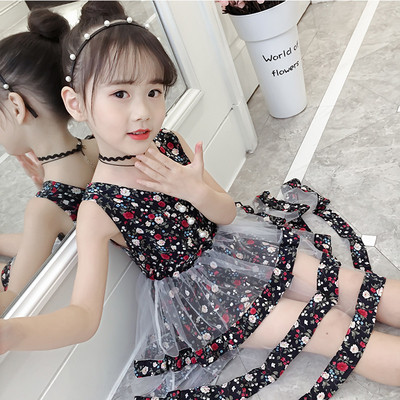Детска модерна рокля с флорални мотиви и мрежа в четири цвята