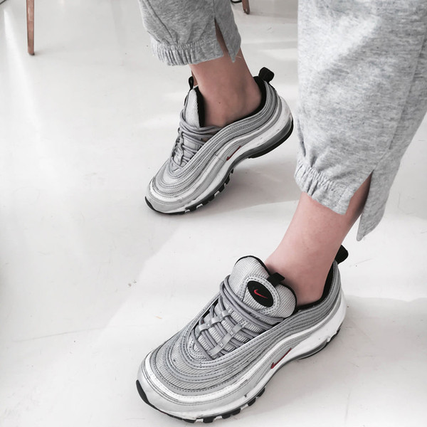 Pantaloni sport pentru fete în roșu și gri