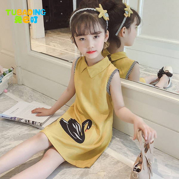 Rochie moderna pentru copii cu aplicatie in alb si galben