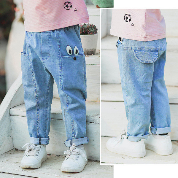 Blugi pentru copii de culoare deschisa cu broderie potriviti pentru fete si baieti