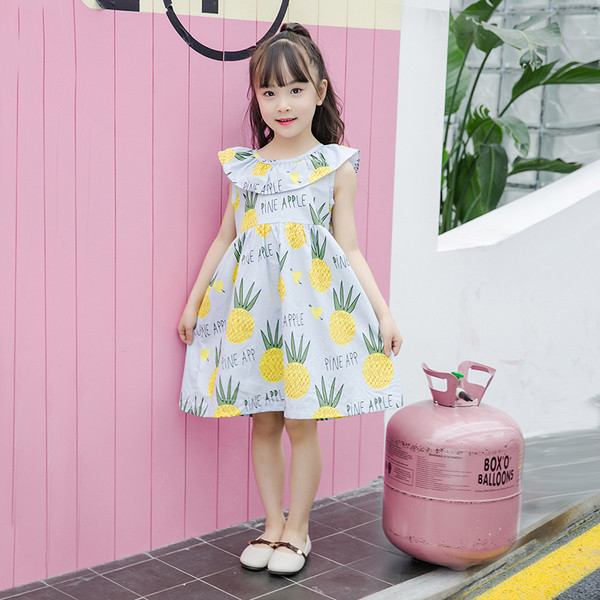 Rochie moderna pentru fete cu aplicatie si panglica pe spate in doua culori