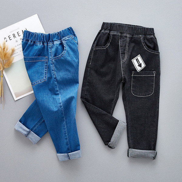 Blugi pentru copii de culoare închisă și deschisă cu buzunar decorativ