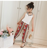 Model lat de pantaloni pentru copii colorati