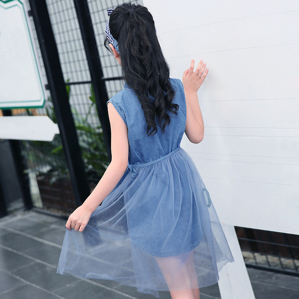 Rochie moderna din denim pentru fete cu tul