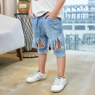 Blugi scurti moderni pentru copii de culoare deschisa