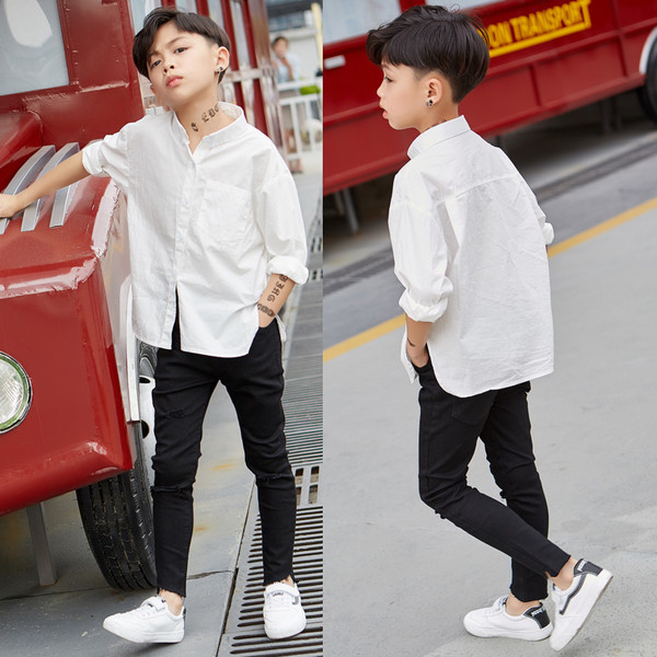 Blugi stilați pentru copii model Slim cu elemente rupte