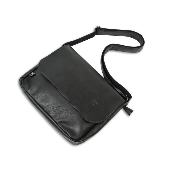 Ανδρική δερμάτινη τσάντα σε καφέ και μαύρο χρώμα