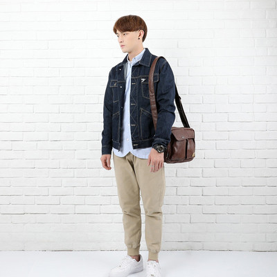 Geanta barbati din piele ecologica cu buzunare frontale in trei culori