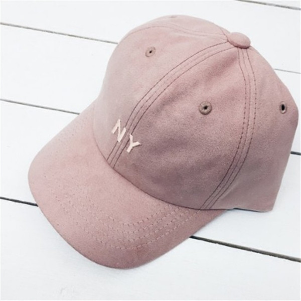 Γυναικείο αθλητικό καπέλο με μαύρο, καφέ και ροζ χρώμα