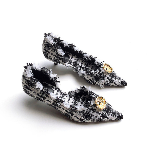 Εξαιρετικά γυναικεία παπούτσια σε δύο χρώματα