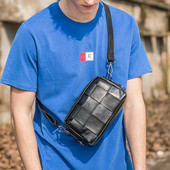 Geantă mică pentru bărbați de culoare neagră potrivită pentru uzul zilnic