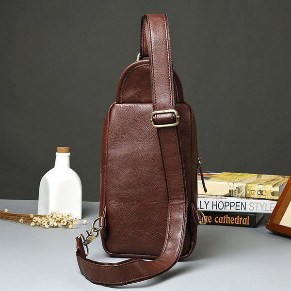 Geantă bărbătească mică, colorată, potrivită pentru utilizarea de zi cu zi