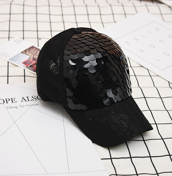 Palarie sport de dama cu paiete de culoare neagra