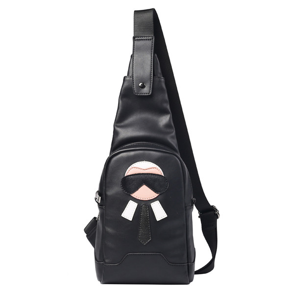 Geanta barbateasca cu aplicatie de culoare neagra