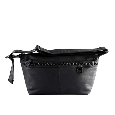 Geanta barbateasca moderna cu decor in culoarea neagra