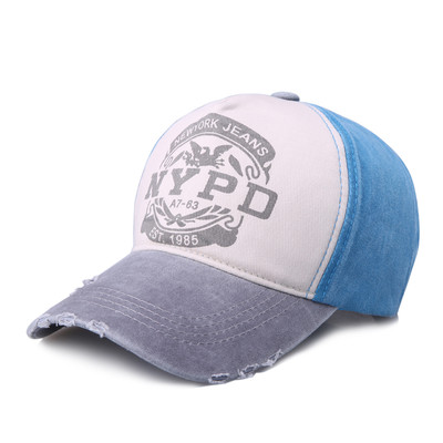 Pălărie sport pentru femei cu inscripție în diferite culori și modele