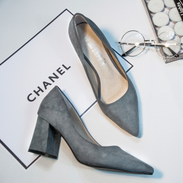 Pantofi eleganti din piele intoarsa in mai multe culori