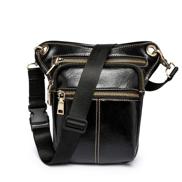 Geanta mica pentru barbati cu o forma interesanta in doua culori