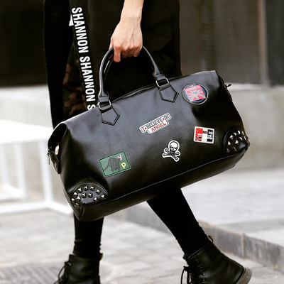 Geanta barbateasca mare cu aplicatii in negru - doua modele