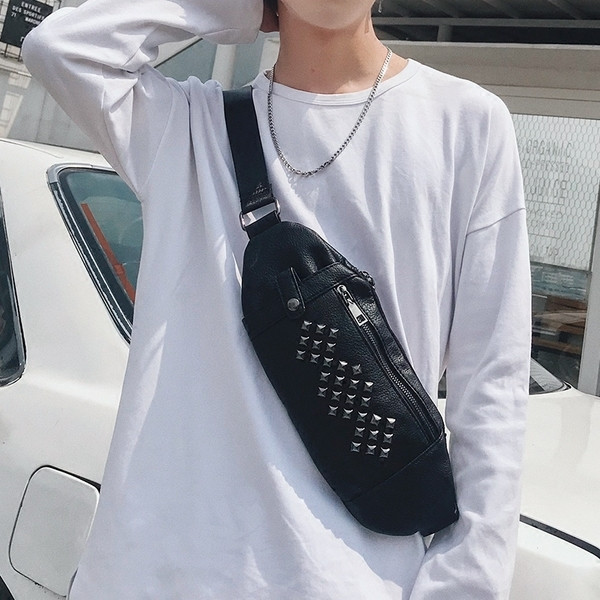 Geanta barbateasca moderna cu ochiuri de culoare neagra