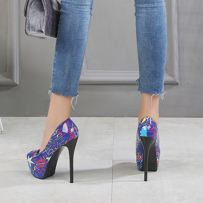 Κομψά γυναικεία παπούτσια με ψηλό τακούνι