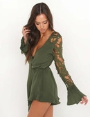 Salopeta de dama eleganta pentru vara cu dantela si decolteu in V in patru culori