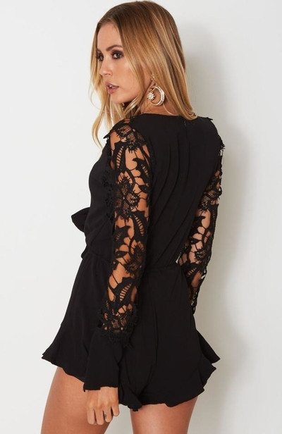 Salopeta de dama eleganta pentru vara cu dantela si decolteu in V in patru culori