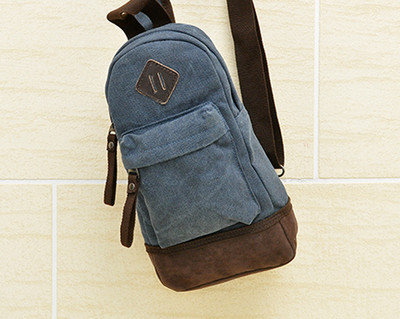 Geanta sport mica pentru barbati de culoare albastra