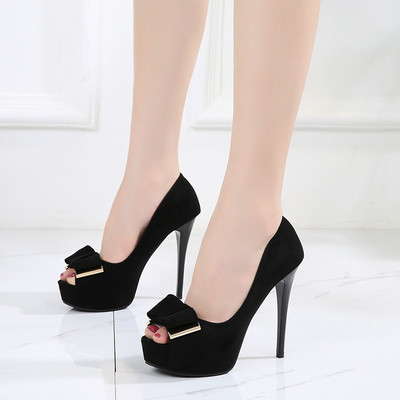 Deschide pantofii de dama cu toc si panglica in mai multe culori