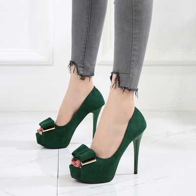 Deschide pantofii de dama cu toc si panglica in mai multe culori