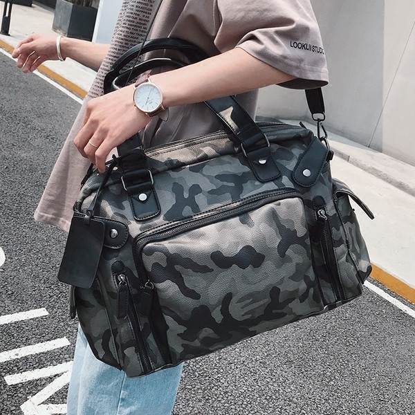 Geanta barbateasca mare de camuflaj cu manere scurte si lungi