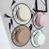 Pălărie blândă de damă cu ciucuri în patru culori proaspete