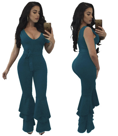 Salopetă de damă elegantă, cu decolteu adânc în patru culori