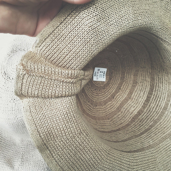 Pălărie de vară de damă cu decor panglică pe spate în două culori