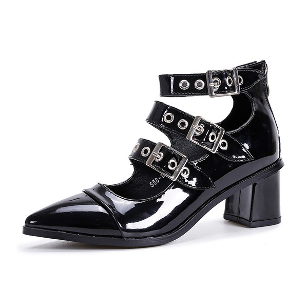 Pantofi din piele lacuita cu bretele in doua culori