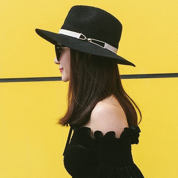 Palarie eleganta de dama cu centura reglabila in diferite culori