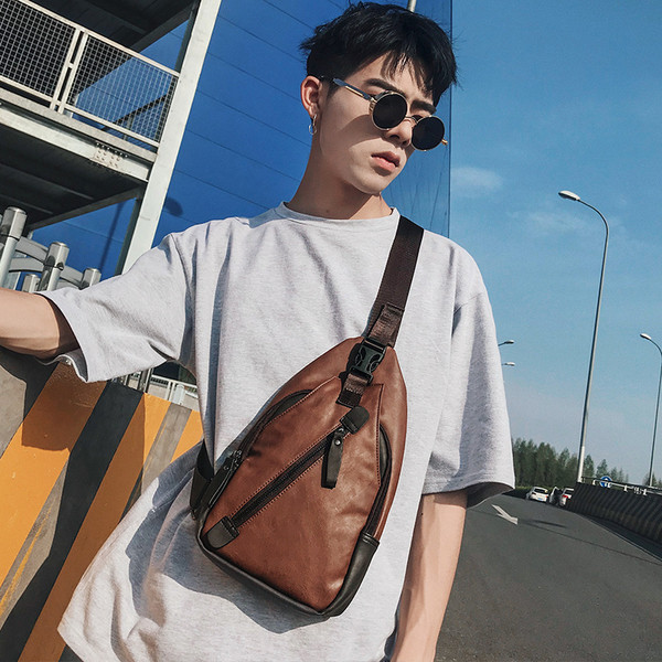 Ανδρική δερμάτινη τσάντα σε τρία χρώματα