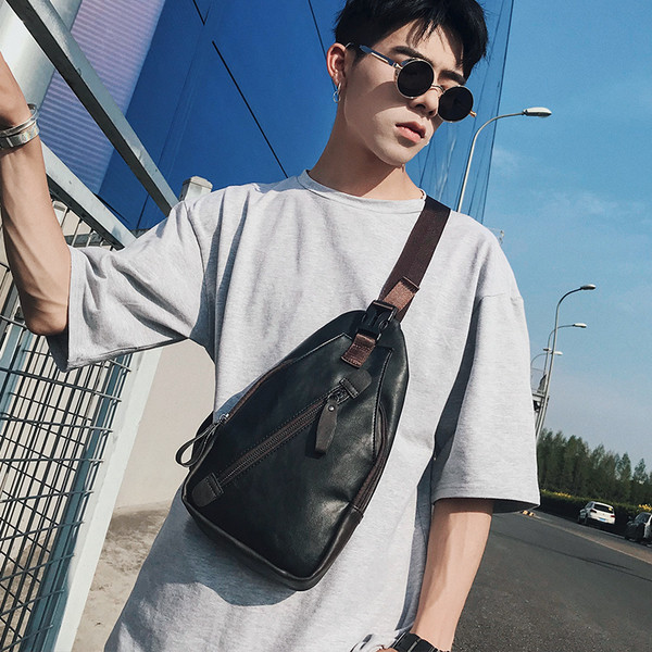 Ανδρική δερμάτινη τσάντα σε τρία χρώματα