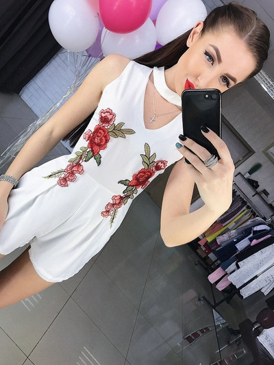 Salopeta de dama de vara model NOU cu broderie in doua culori