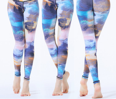 Jambiere de dama colorate in mai multe modele