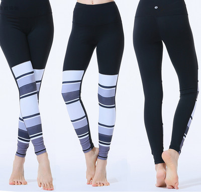 Jambiere de dama colorate in mai multe modele