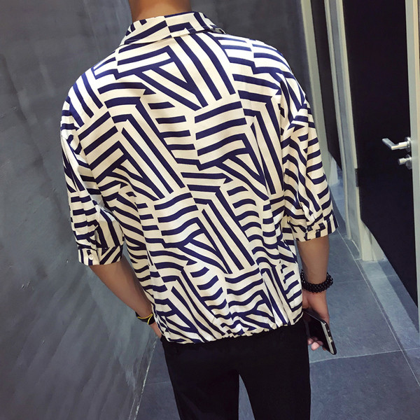 Cămașă modernă pentru bărbați cu mâneci 3/4 în două culori