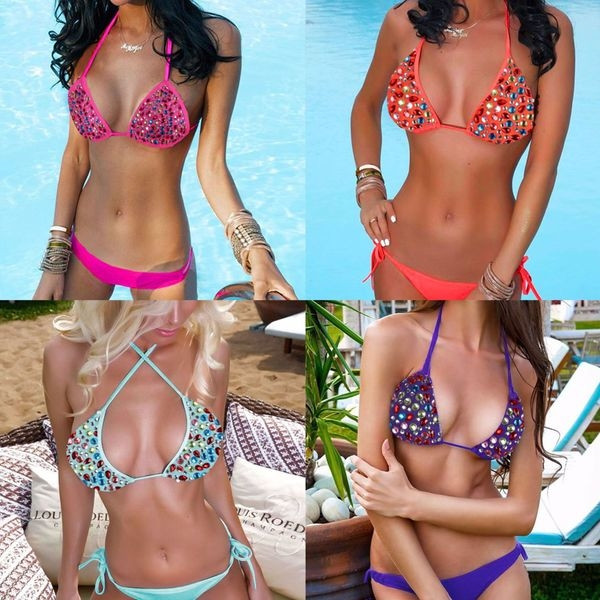 Costum de baie elegant de damă în 2 părți cu decor strălucitor în partea superioară