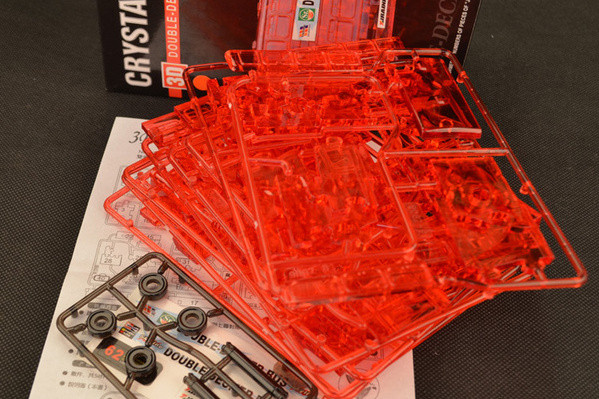 Τρισδιάστατο παζλ με 54 μέρη - ένα λεωφορείο σε δύο χρώματα