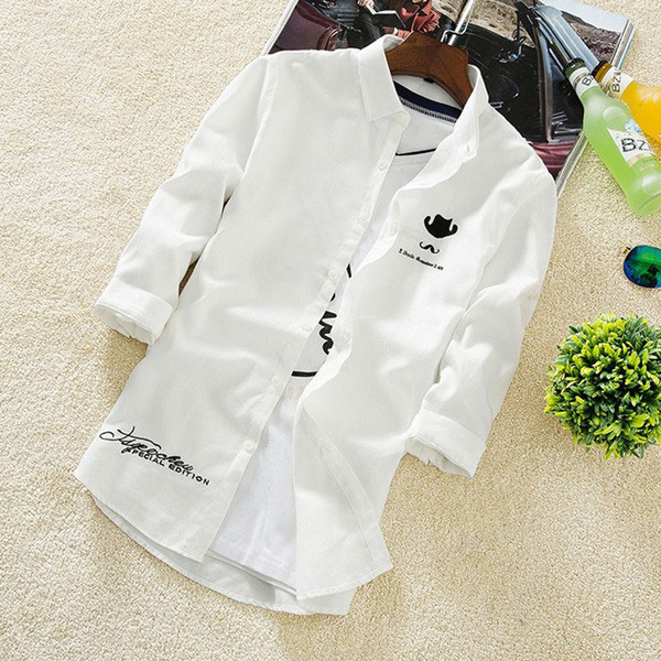 Cămașă modernă pentru bărbați cu mâneci 3/4 și aplicație