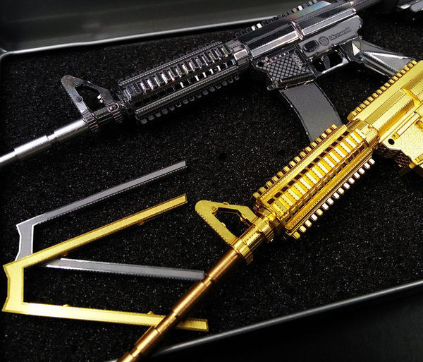 3D παζλ σε δύο χρώματα - αυτόματη