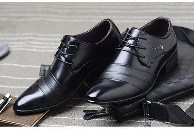 Pantofi barbatesti eleganti de culoare neagra - model ascutit