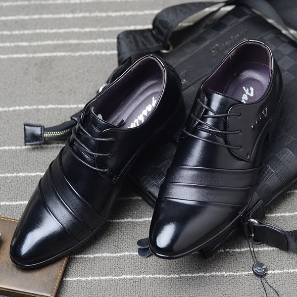 Pantofi barbatesti eleganti de culoare neagra - model ascutit