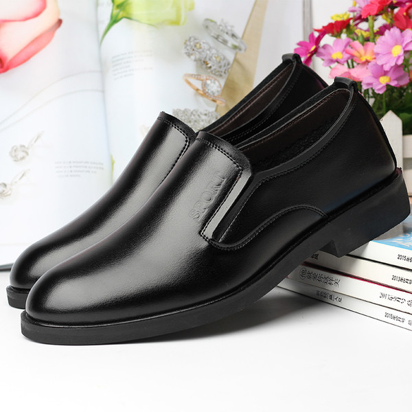 Pantofi barbatesti eleganti in doua modele