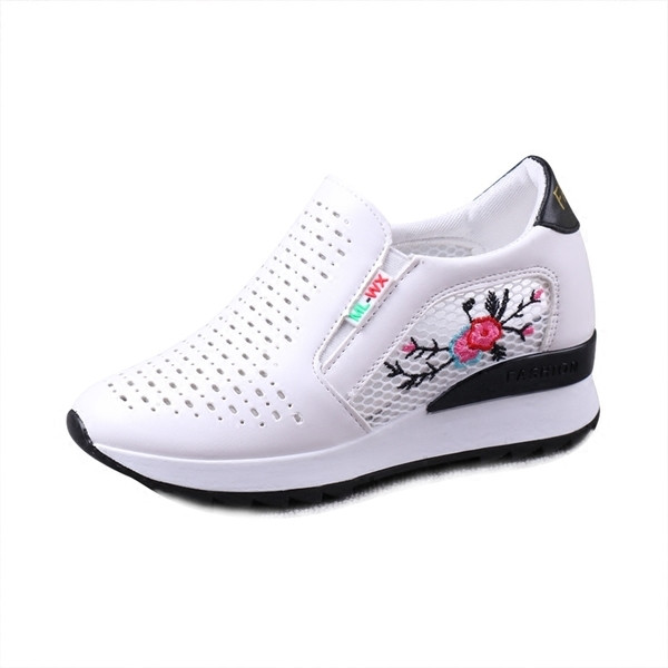 Tenisi dama fara cravate cu broderie colorata